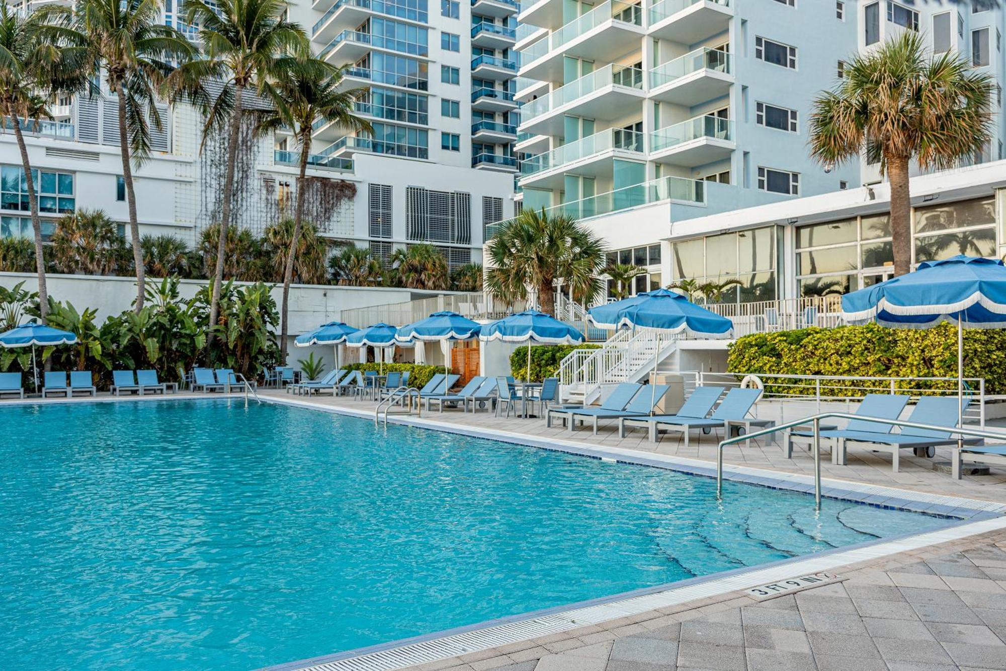 Sherry Frontenac Oceanfront Hotel Miami - LUMO Travels